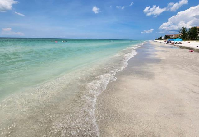 Holiday Villas II On The Beach W/Intercoastal View شاطئ كليرووتر المظهر الخارجي الصورة